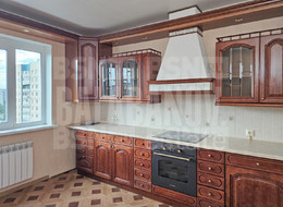 Продажа трехкомнатной квартиры - Московская ул., 11 