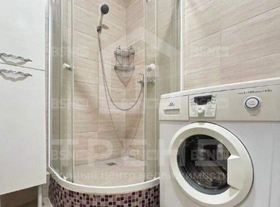 Продажа двухкомнатной квартиры - поселок Шушары, Школьная улица, д.17 