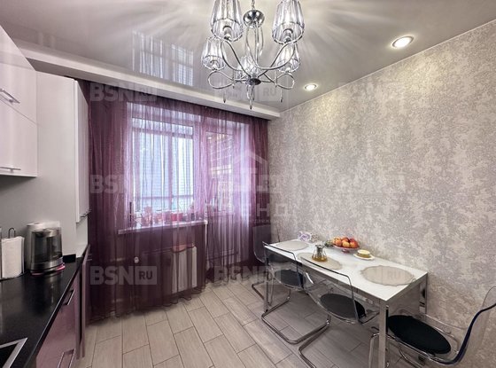 Продажа трехкомнатной квартиры - поселок Парголово, Фёдора Абрамова улица, д.21, корп.1 