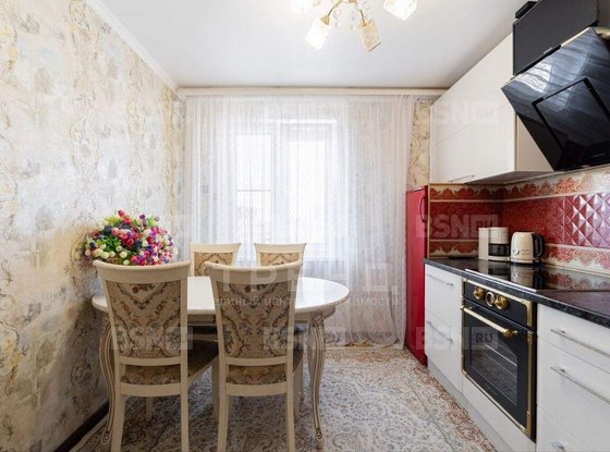 Продажа трехкомнатной квартиры - Бугры, Школьная улица, д.9 