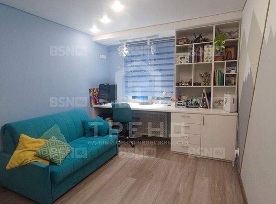Продажа трехкомнатной квартиры - Муринская дорога, д.84 