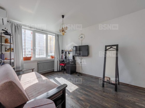 Продажа однокомнатной квартиры - Кустодиева улица, д.12 