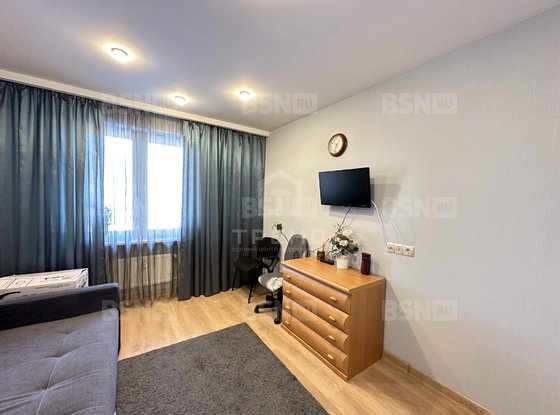 Продажа трехкомнатной квартиры - Маршака проспект, д.16, корп.3 