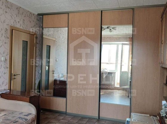 Продажа двухкомнатной квартиры - Маршала Казакова улица, д.32 