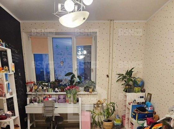 Продажа трехкомнатной квартиры - поселок Парголово, Фёдора Абрамова улица, д.21, корп.3 стр 1 