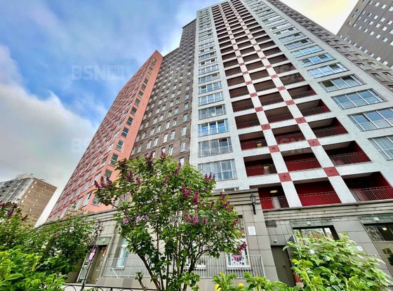 Продажа трехкомнатной квартиры - Кудрово, Столичная улица, д.4, корп.2 