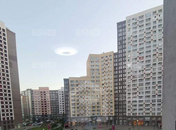 Продажа трехкомнатной квартиры - Кудрово, Столичная улица, д.4, корп.2 