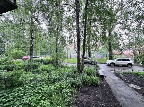 Продажа двухкомнатной квартиры - Альпийский переулок, д.17 