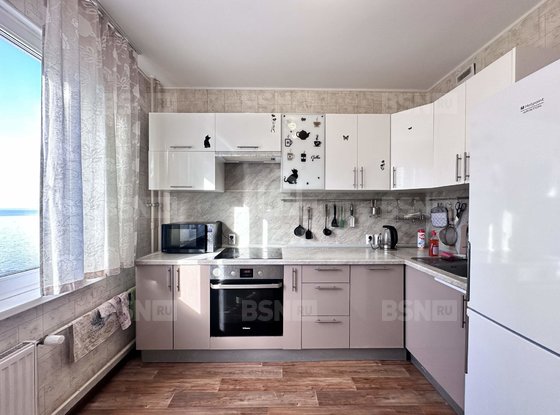Продажа двухкомнатной квартиры - Маршала Казакова улица, д.82, корп.1 