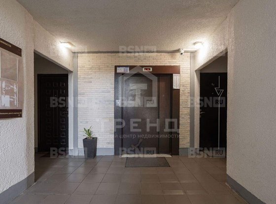 Продажа трехкомнатной квартиры - Бугры, Школьная улица, д.9 