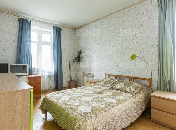 Продажа трехкомнатной квартиры - Большеохтинский проспект, д.33, корп.1 