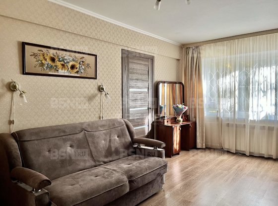 Продажа двухкомнатной квартиры - Науки проспект, д.32 
