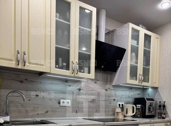 Продажа трехкомнатной квартиры - Большеохтинский проспект, д.15, корп.2 стр 1 
