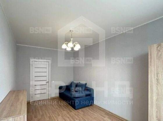 Продажа двухкомнатной квартиры - поселок Шушары, Школьная улица, д.17 