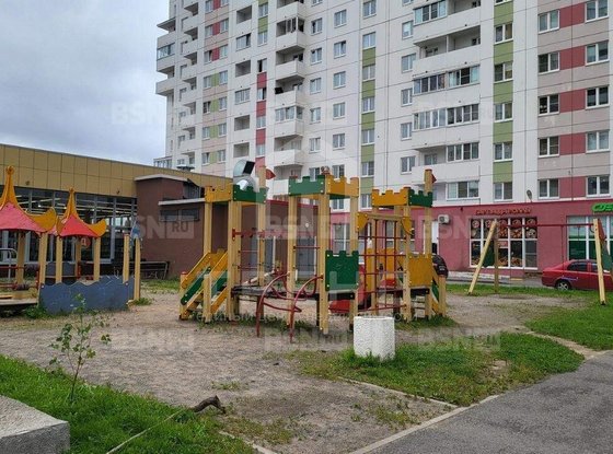 Продажа двухкомнатной квартиры - поселок Шушары, Валдайская улица, д.2, корп.1 стр 1 