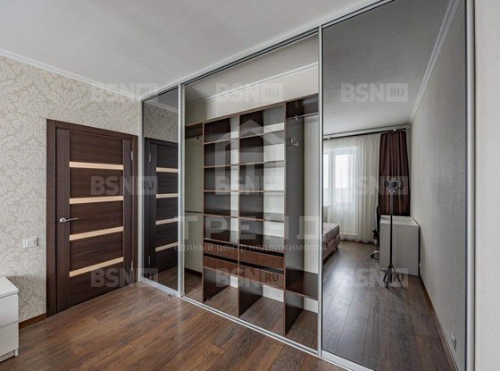 Продажа двухкомнатной квартиры - Кораблестроителей улица, д.38, корп.1 