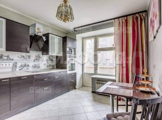 Продажа двухкомнатной квартиры - Кораблестроителей улица, д.44, корп.1 