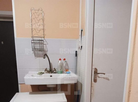 Продажа трехкомнатной квартиры - Королёва проспект, д.42, корп.1 
