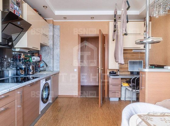 Продажа трехкомнатной квартиры - Малая Балканская улица, д.60, корп.1 