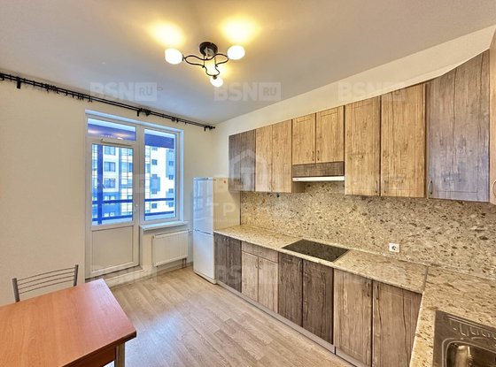 Продажа трехкомнатной квартиры - Кудрово, Центральная улица, д.50, корп.1 