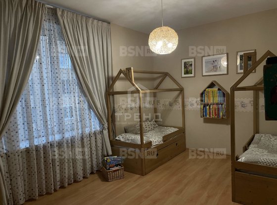 Продажа трехкомнатной квартиры - Художников проспект, д.33, корп.4 