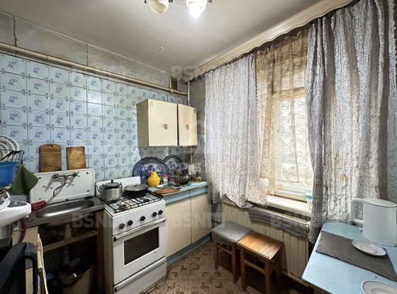Продажа трехкомнатной квартиры - Орджоникидзе улица, д.63, корп.2 