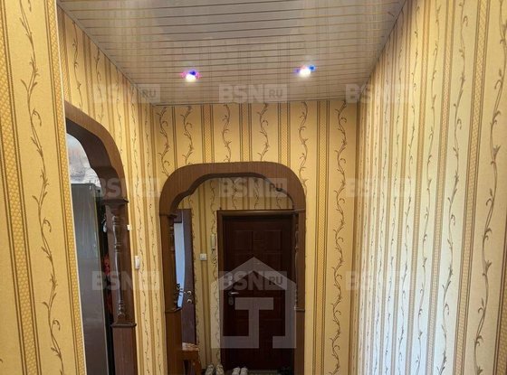 Продажа трехкомнатной квартиры - Рыбацкий проспект, д.31, корп.2 