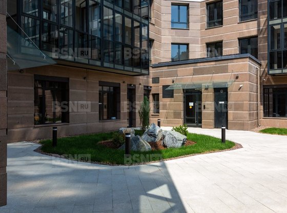 Продажа трехкомнатной квартиры - Лодейнопольская улица, д.7, стр1 