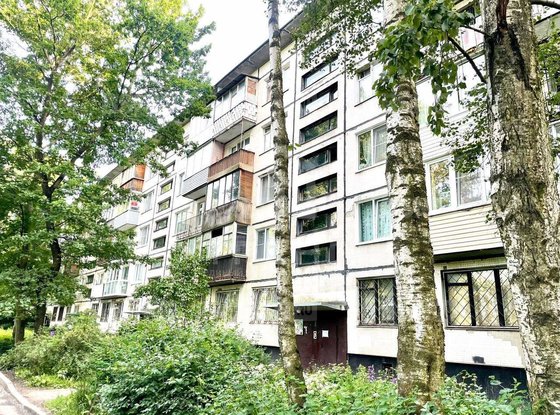Продажа трехкомнатной квартиры - Крыленко улица, д.33, корп.1 