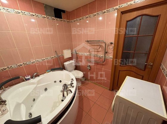 Продажа трехкомнатной квартиры - Пикалево, 11-я линия, д.1 