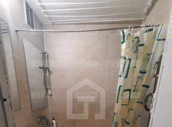 Продажа трехкомнатной квартиры - Маршала Захарова улица, д.56 