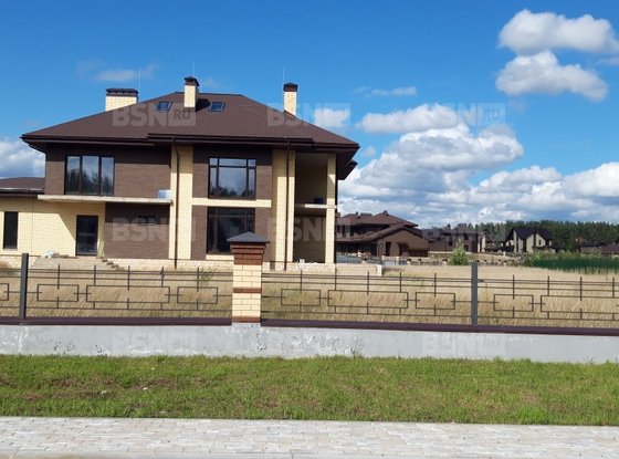 Продажа дома - поселок Ленинское, Мира улица, д.20