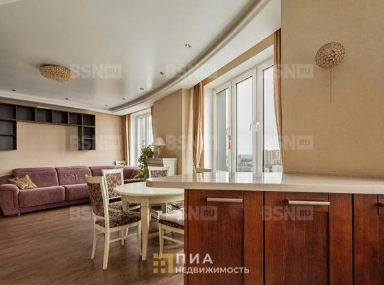 Продажа трехкомнатной квартиры - Энгельса проспект, д.93 