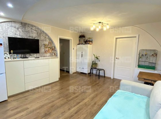 Продажа трехкомнатной квартиры - Королёва проспект, д.42, корп.1 