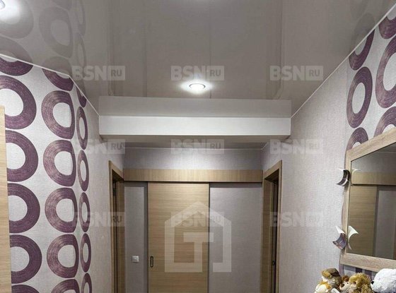 Продажа трехкомнатной квартиры - Коммунаров улица, д.190 