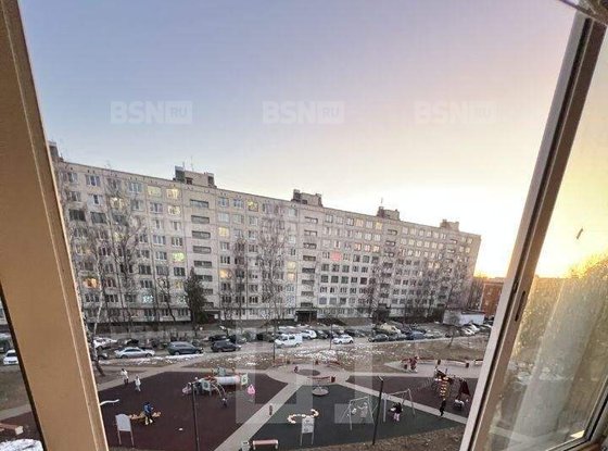 Продажа двухкомнатной квартиры - Кингисепп, Воровского улица, д.11, а 