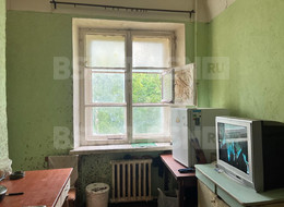 Продажа комнаты в четырехкомнатной квартире - Ленинградская область, Гатчинский район, Гатчина г., Красноармейский пр-кт., д.17 