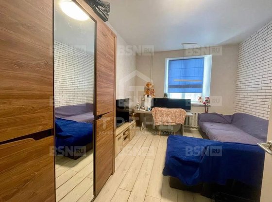 Продажа трехкомнатной квартиры - Кингисепп, Жукова улица, д.12 