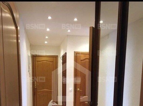 Продажа трехкомнатной квартиры - Светлановский проспект, д.37 