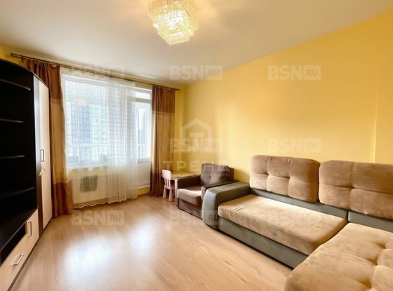 Продажа трехкомнатной квартиры - Кудрово, Столичная улица, д.4, корп.2 