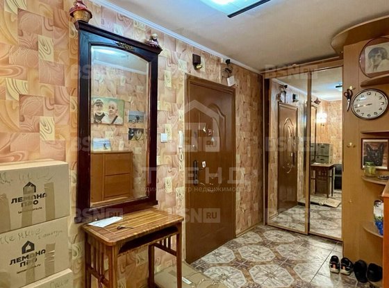 Продажа трехкомнатной квартиры - Подвойского улица, д.14, корп.1 