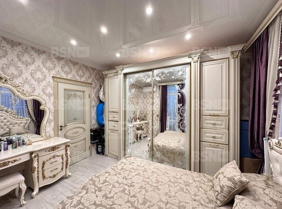 Продажа трехкомнатной квартиры - Бугры, Воронцовский бульвар, д.11, корп.6 