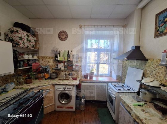 Продажа трехкомнатной квартиры - 12-я Красноармейская улица, д.23 