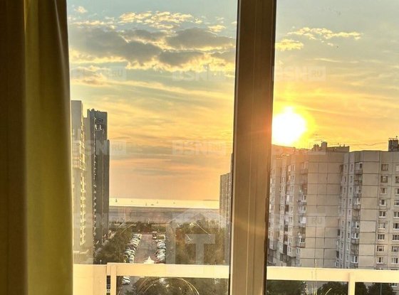 Продажа двухкомнатной квартиры - Кораблестроителей улица, д.35, б 