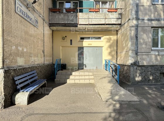Продажа трехкомнатной квартиры - Сикейроса улица, д.19, корп.2 