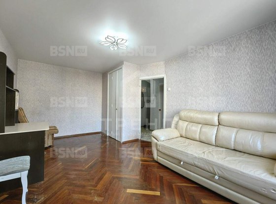 Продажа однокомнатной квартиры - Среднеохтинский проспект, д.5 