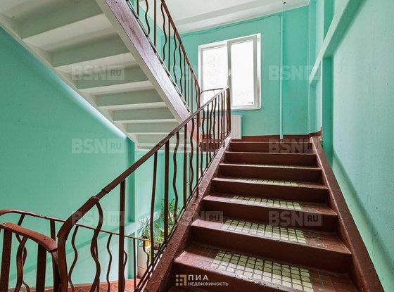 Продажа двухкомнатной квартиры - Большевиков проспект, д.79, корп.1 