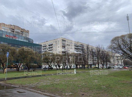 Продажа трехкомнатной квартиры - Культуры проспект, д.22, корп.1 