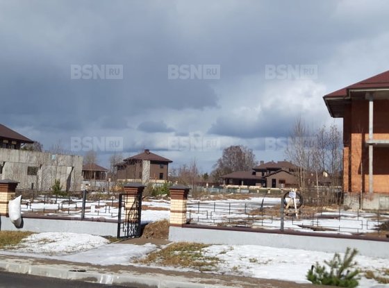 Продажа дома - поселок Ленинское, Мира улица, д.105