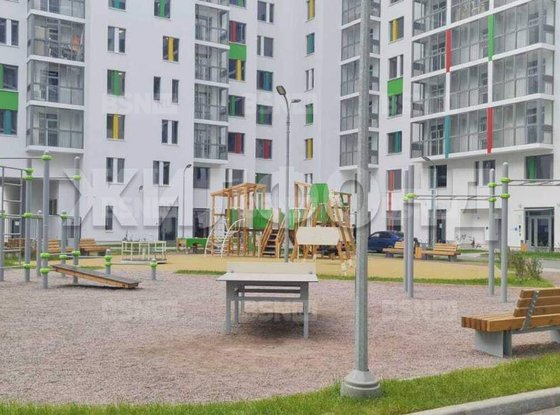 Продажа трехкомнатной квартиры - поселок Шушары, Новгородский проспект, д.6 